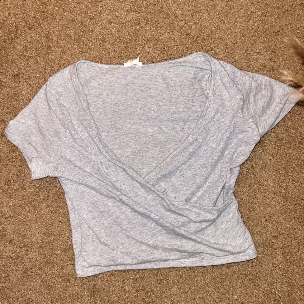Grey crop top